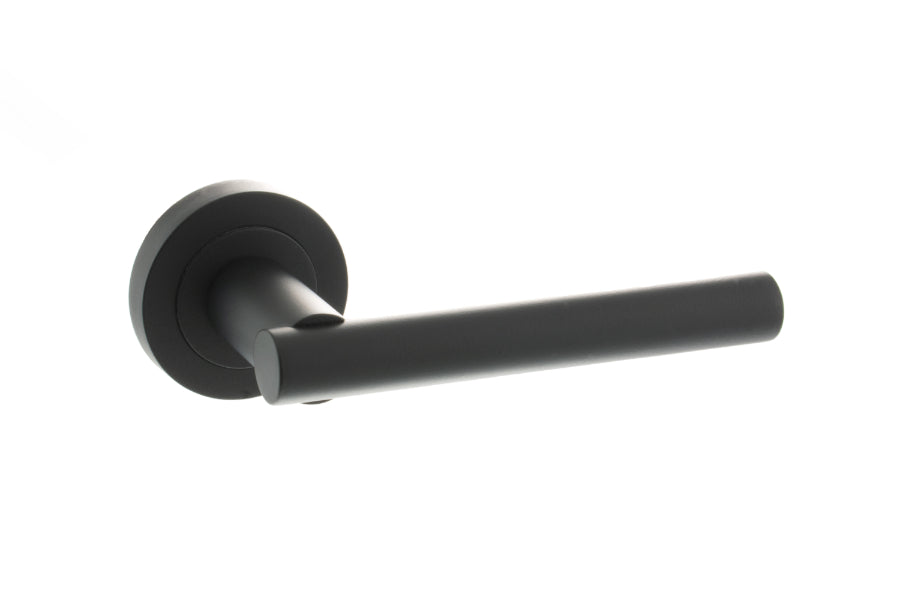 STATUS Nebraska Lever on Round Rose - Matt Black