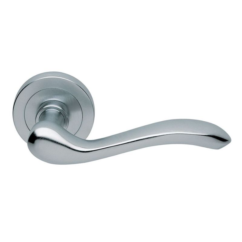 Carlisle Brass Apollo Lever on Round Rose in Satin Chrome