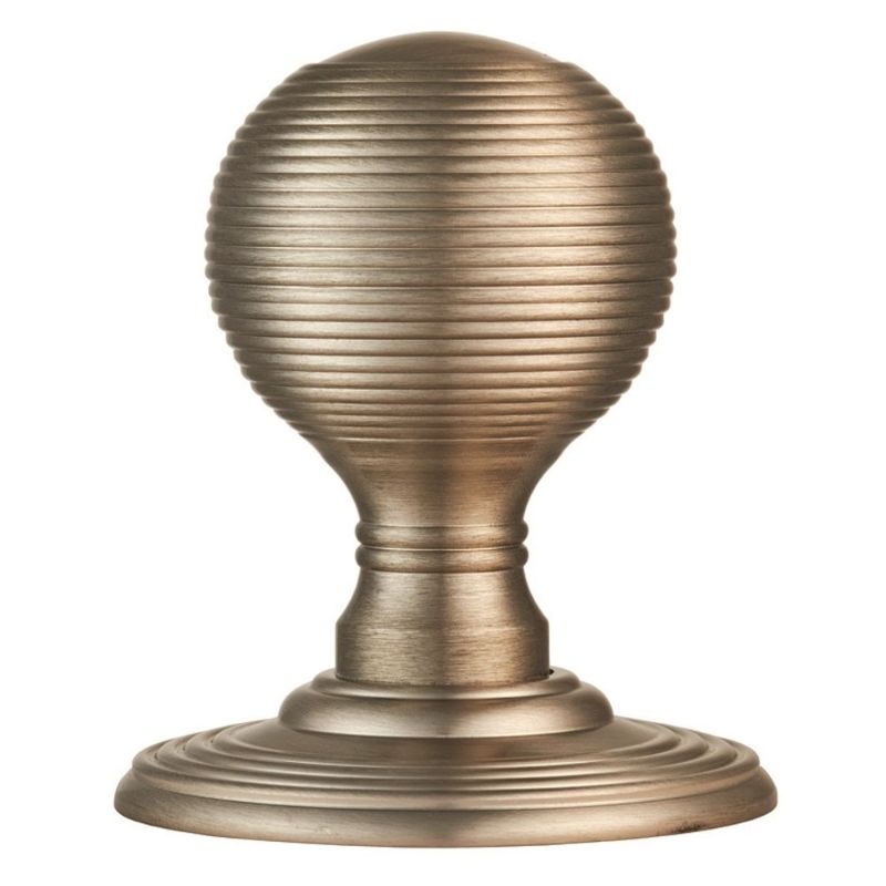 Carlisle Brass Delamain Reeded Knob