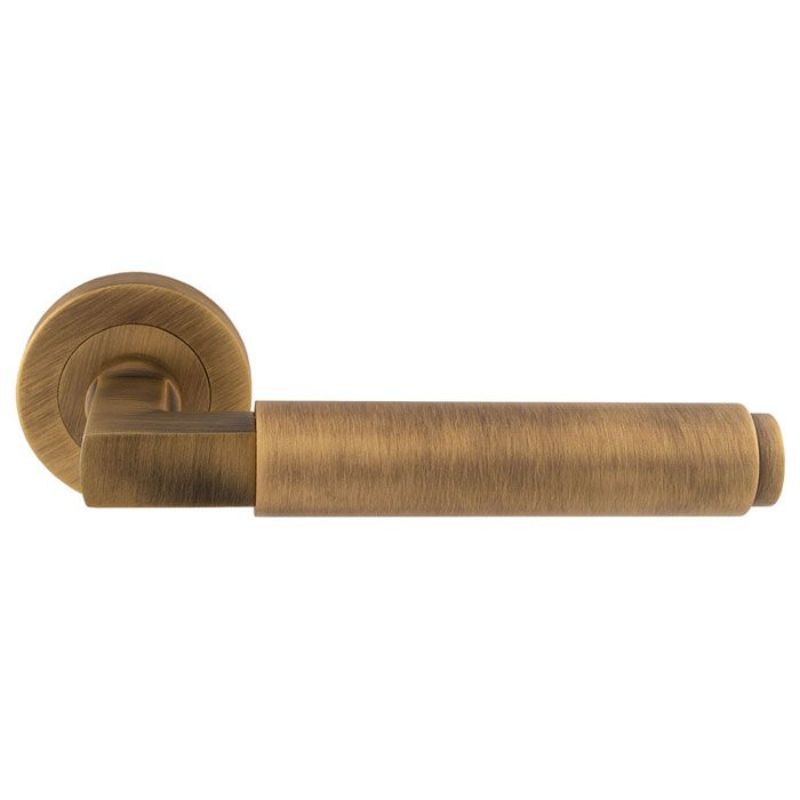 Carlisle Brass Masano Lever On Rose Antique Brass