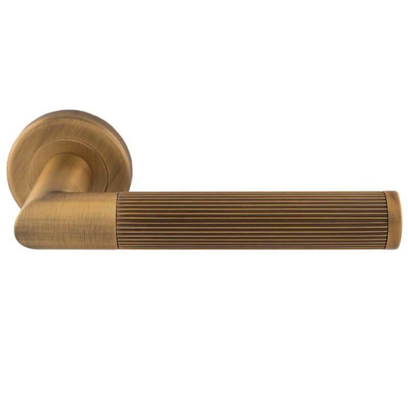Carlisle Brass Serozzetta Trend Lines Lever On rose Antique Brass