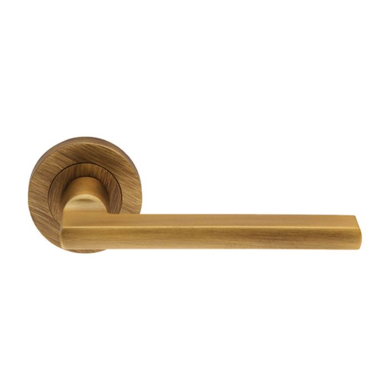 Carlisle Brass Trentino Lever on Rose