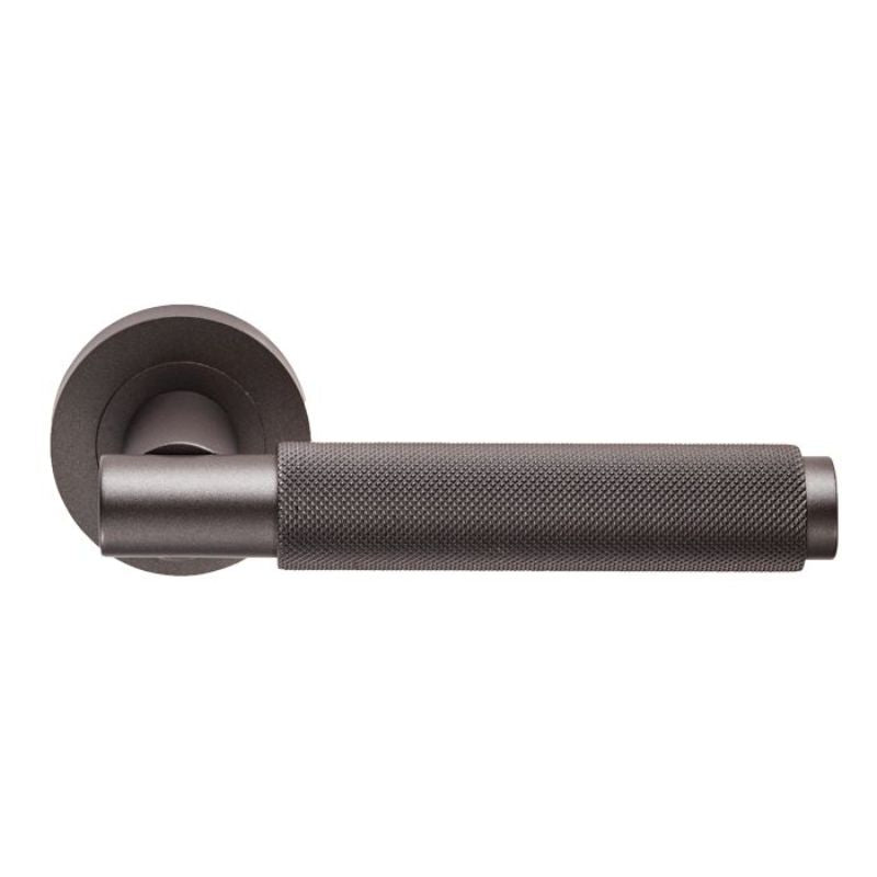 Carlisle Brass Varese Knurled Lever on Rose