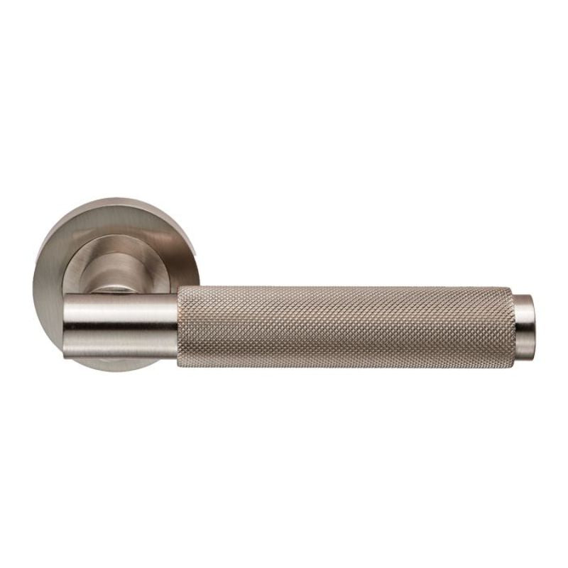 Carlisle Brass Varese Knurled Lever on Rose