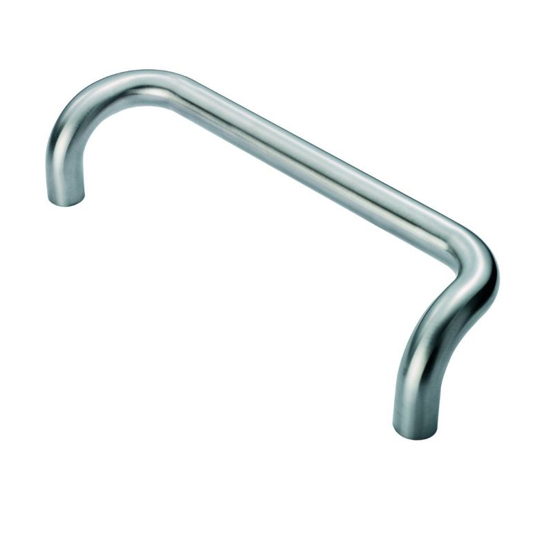 Carlisle Brass 25mm Cranked Pull Handle 300mm Centres