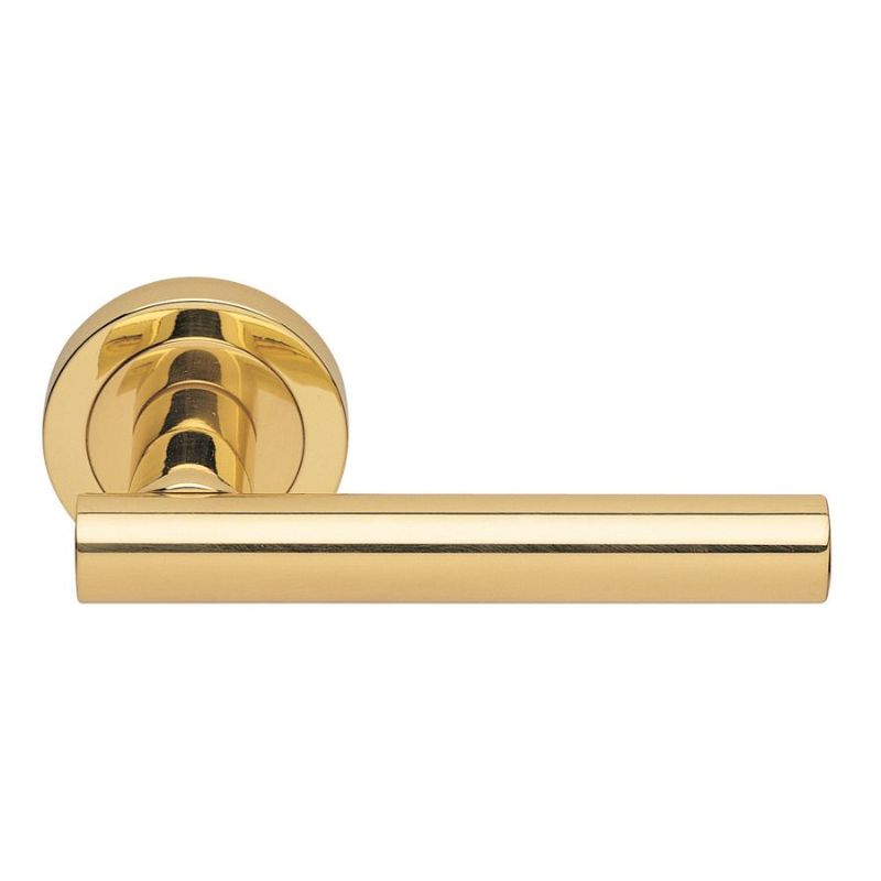 Carlisle Brass Calla Lever on Round Rose in Polished Brass