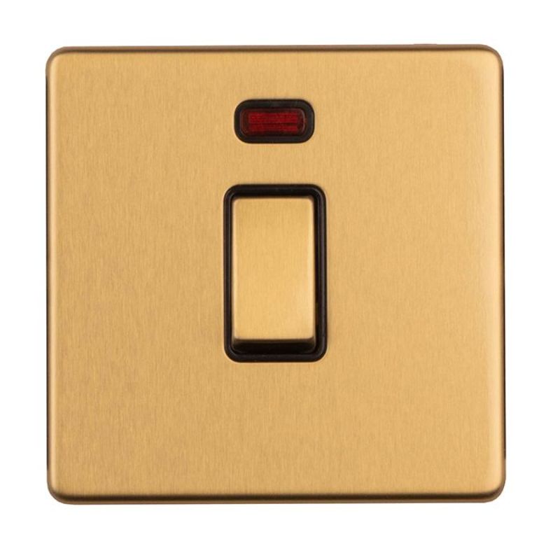 Carlisle Brass 1 Gang 20Amp Switched Socket with neon Indicator