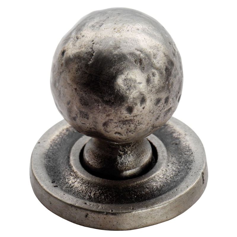 Carlisle Brass Hammered Pattern Ball Knob