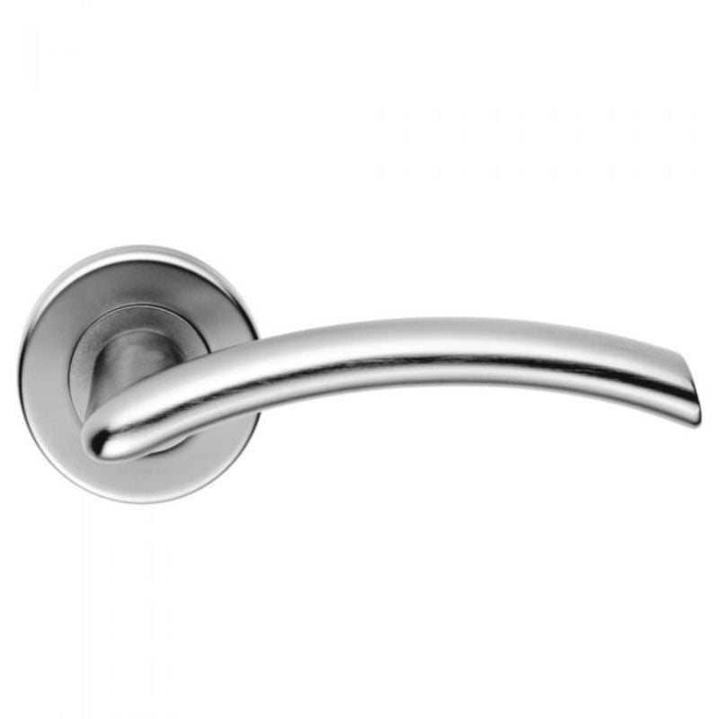 Carlisle Brass SEROZZETTA TRES LEVER ON ROUND ROSE