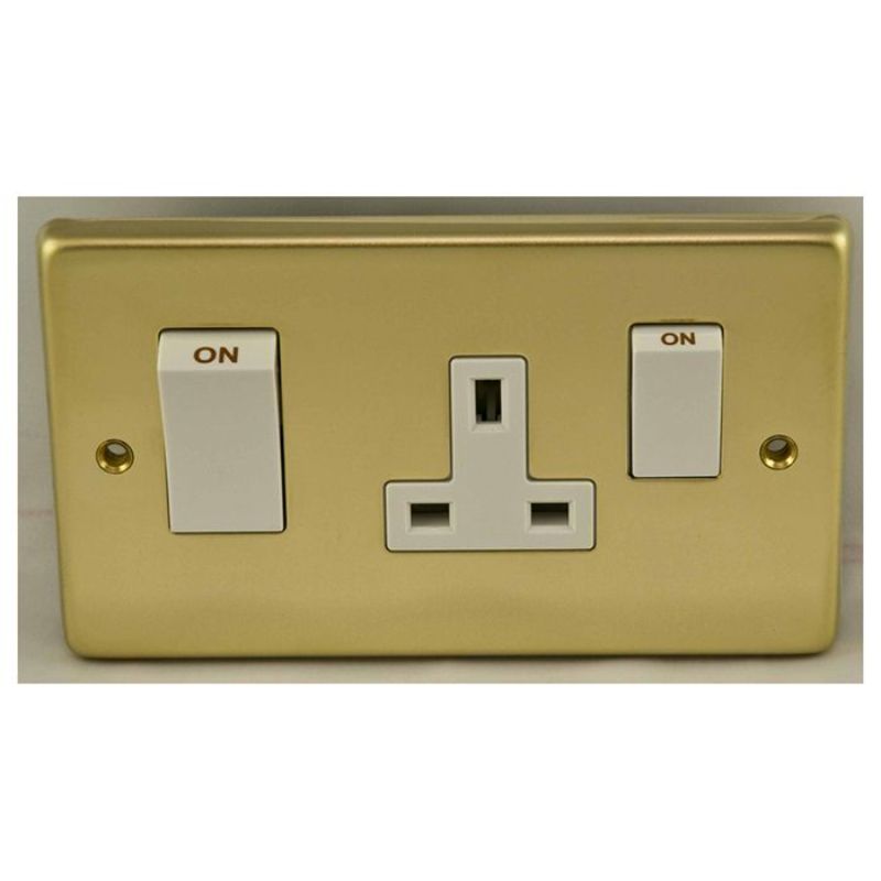 Carlisle Brass 45Amp Switch with a socket