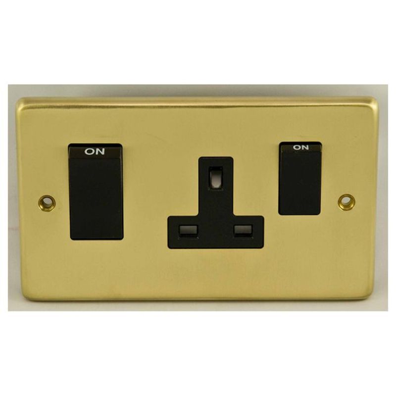 Carlisle Brass 45Amp Switch with a socket